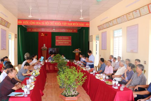 1. toàn cảnh buổi làm việc tại thôn Bắc Đoan Vĩ.JPG